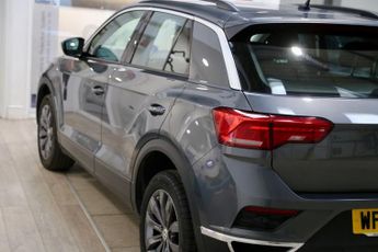 VOLKSWAGEN T-ROC 1.6 TDI SE SUV 5dr Diesel Manual Euro 6 (s/s) (115 ps)