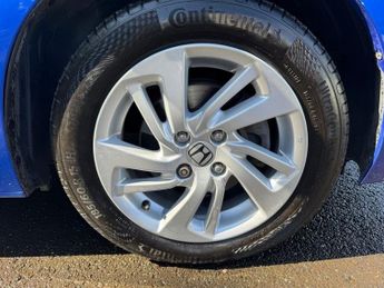 HONDA JAZZ 1.3 i-VTEC SE Hatchback 5dr Petrol CVT Euro 6 (s/s) (102 ps)