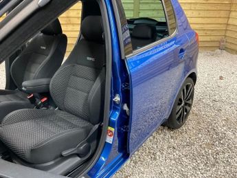 SKODA FABIA 1.4 TSI vRS S2000 Hatchback 5dr Petrol DSG Euro 5 (180 ps)
