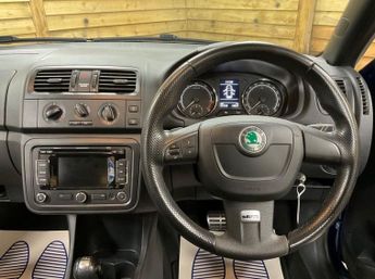 SKODA FABIA 1.4 TSI vRS S2000 Hatchback 5dr Petrol DSG Euro 5 (180 ps)