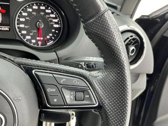 AUDI A3 1.5 TFSI CoD 35 S line Sportback 5dr Petrol S Tronic Euro 6 (s/s