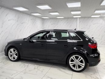 AUDI A3 1.5 TFSI CoD 35 S line Sportback 5dr Petrol S Tronic Euro 6 (s/s