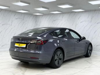 TESLA Model 3 Standard Range Plus Saloon 4dr Electric Auto RWD (241 bhp)