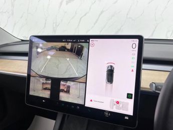TESLA Model 3 Standard Range Plus Saloon 4dr Electric Auto RWD (241 bhp)