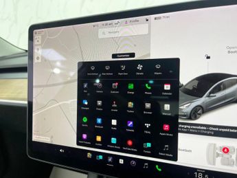 TESLA Model 3 Standard Range Plus Saloon 4dr Electric Auto RWD (241 bhp)