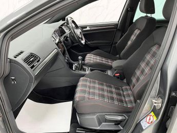 VOLKSWAGEN GOLF 2.0 TSI GTI Performance Hatchback 5dr Petrol Manual Euro 6 (s/s)
