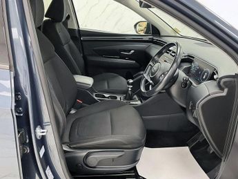 HYUNDAI TUCSON 1.6 T-GDi Premium SUV 5dr Petrol Manual Euro 6 (s/s) (150 ps)