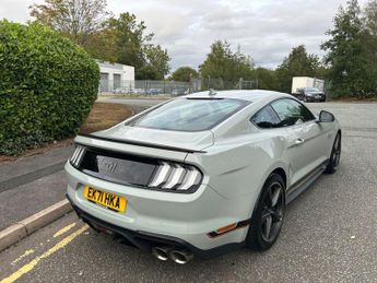 FORD MUSTANG 5.0 V8 Mach 1 Fastback 2dr Petrol SelShift Euro 6 (460 ps)-1 Own