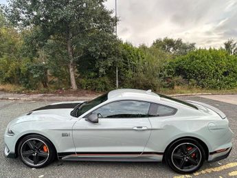 FORD MUSTANG 5.0 V8 Mach 1 Fastback 2dr Petrol SelShift Euro 6 (460 ps)-1 Own