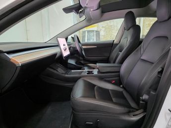 TESLA Model 3 Saloon 4dr Electric Auto RWD (241 bhp)