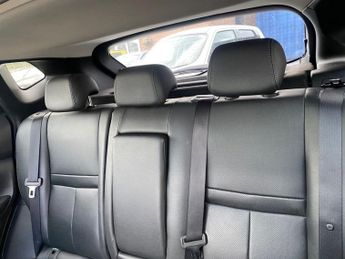 NISSAN QASHQAI 1.6 dCi Tekna SUV 5dr Diesel Manual 2WD Euro 5 (s/s) (130 ps)