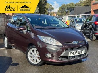 Ford Fiesta 1.25 Zetec Hatchback 5dr Petrol Manual (133 g/km, 81 bhp)