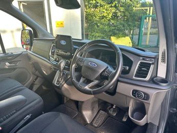 FORD TRANSIT CUSTOM 2.0 320 EcoBlue Limited Crew Van Double Cab 5dr Diesel Auto L2 H