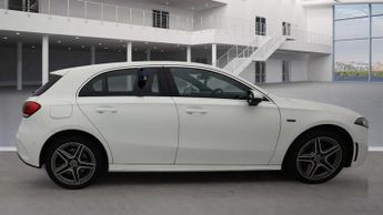 MERCEDES-BENZ A-CLASS 1.3 A250e 15.6kWh AMG Line (Executive) Hatchback 5dr Petrol Plug