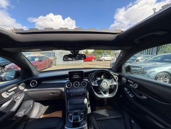 MERCEDES-BENZ GLC 2.1 GLC220d AMG Line (Premium) Coupe 5dr Diesel G-Tronic 4MATIC 