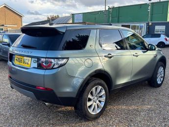 LAND ROVER DISCOVERY SPORT 2.0 TD4 SE Tech SUV 5dr Diesel Auto 4WD Euro 6 (s/s) (180 ps)