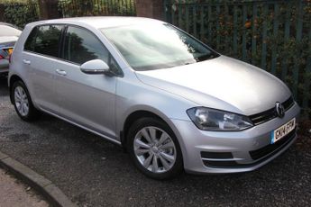 Volkswagen Golf TDi 1.6 TDI BlueMotion Tech SE Hatchback 5dr Diesel DSG Euro 5 (s/s)