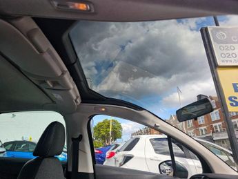 CITROEN C3 AUTOMATIC 1.2 PureTech Platinum Hatchback 5dr Petrol ETG6 Euro 6