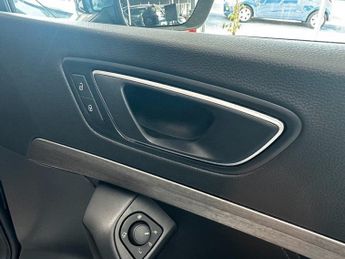 SEAT ATECA 1.5 TSI EVO XPERIENCE Lux SUV 5dr Petrol Manual Euro 6 (s/s) (15