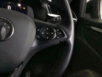 VAUXHALL Corsa Electric 50kWh Griffin Hatchback 5dr Electric Auto (7.4Kw Charger) (136 p