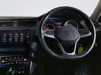 VOLKSWAGEN TIGUAN 1.5 TSI Life SUV 5dr Petrol DSG Euro 6 (s/s) (150 ps)