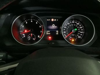 VOLKSWAGEN TIGUAN 1.5 TSI Life SUV 5dr Petrol DSG Euro 6 (s/s) (150 ps)