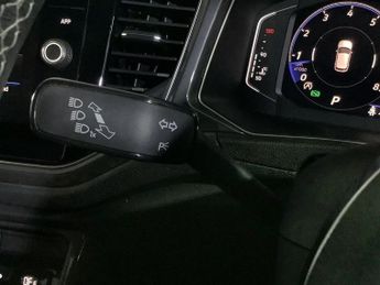 VOLKSWAGEN T-ROC 1.5 TSI GPF EVO R-Line SUV 5dr Petrol DSG Euro 6 (s/s) (150 ps)