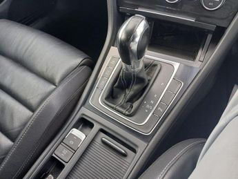 VOLKSWAGEN GOLF 2.0 TDI BlueMotion Tech GTD Hatchback 5dr Diesel DSG Euro 6 (s/s