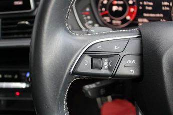 AUDI Q5 3.0 SQ5 TFSI QUATTRO 5d 349 BHP