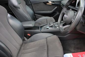 AUDI A4 AVANT 2.0 TFSI 40 Black Edition Estate 5dr Petrol S Tronic Euro 6 (s/s
