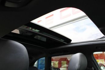 AUDI A4 AVANT 2.0 TFSI 40 Black Edition Estate 5dr Petrol S Tronic Euro 6 (s/s