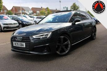 AUDI A4 AVANT 2.0 TFSI 40 Black Edition Estate 5dr Petrol S Tronic Euro 6 (s/s