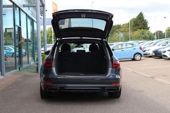 AUDI A4 AVANT 2.0 TFSI 40 Black Edition Estate 5dr Petrol S Tronic Euro 6 (s/s