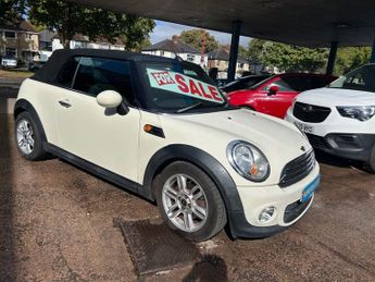 MINI Convertible 1.6 Cooper D Convertible Diesel Manual Euro 5 (s/s) (112 ps)