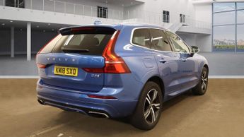 VOLVO XC60 2.0 D5 PowerPulse R-Design SUV 5dr Diesel Auto AWD Euro 6 (s/s) 