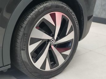 VOLKSWAGEN ID.4 Pro Performance 77kWh 1ST Edition SUV 5dr Electric Auto (204 ps)