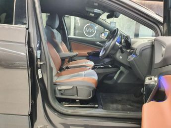 VOLKSWAGEN ID.4 Pro Performance 77kWh 1ST Edition SUV 5dr Electric Auto (204 ps)