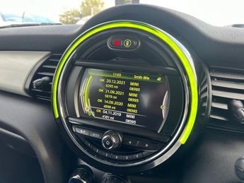 MINI HATCH 1.5 Cooper Hatchback 5dr Petrol Auto Euro 6 (s/s) (136 ps)