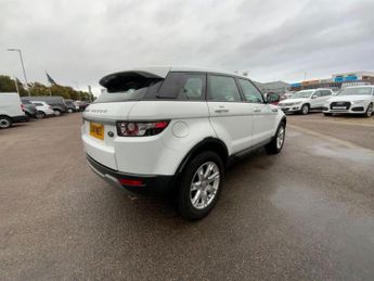 LAND ROVER RANGE ROVER EVOQUE 2.2 SD4 Pure Tech SUV 5dr Diesel Auto 4WD Euro 5 (s/s) (190 ps)