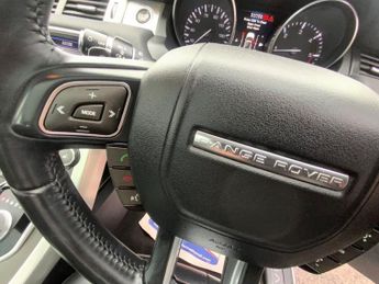 LAND ROVER RANGE ROVER EVOQUE 2.2 SD4 Pure Tech SUV 5dr Diesel Auto 4WD Euro 5 (s/s) (190 ps)