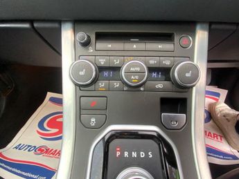 LAND ROVER RANGE ROVER EVOQUE 2.2 SD4 Pure Tech SUV 5dr Diesel Auto 4WD Euro 5 (s/s) (190 ps)