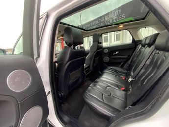 LAND ROVER RANGE ROVER EVOQUE 2.2 SD4 Pure Tech SUV 5dr Diesel Auto 4WD Euro 5 (s/s) (190 ps)