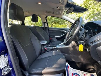 FORD FOCUS 1.0T EcoBoost Zetec Estate 5dr Petrol Auto Euro 6 (s/s) (125 ps)