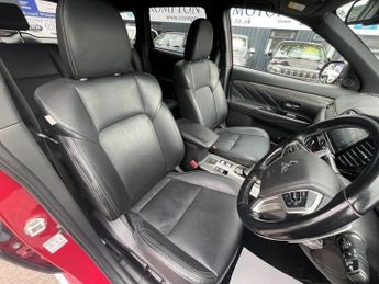 MITSUBISHI OUTLANDER 2.4h TwinMotor 13.8kWh 4h SUV 5dr Petrol Plug-in Hybrid CVT 4WD 