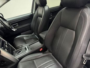 LAND ROVER DISCOVERY SPORT 2.0 D240 HSE SUV 5dr Diesel Auto 4WD Euro 6 (s/s) (240 ps)