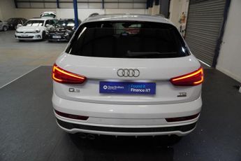 AUDI Q3 Audi Q3 2.0 TDI S line Plus SUV 5dr Diesel S Tronic quattro Euro