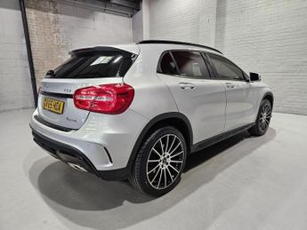 MERCEDES-BENZ GLA 2.1 GLA220 CDI AMG Line SUV 5dr Diesel 7G-DCT 4MATIC Euro 6 (s/s