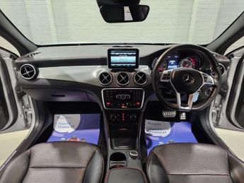 MERCEDES-BENZ GLA 2.1 GLA220 CDI AMG Line SUV 5dr Diesel 7G-DCT 4MATIC Euro 6 (s/s