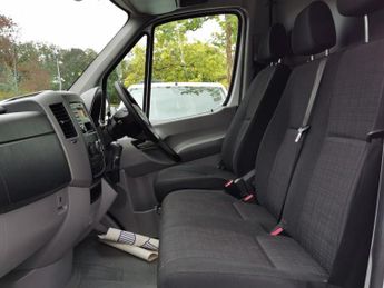 MERCEDES-BENZ SPRINTER 2.1 314 CDi BlueEFFICIENCY Panel Van 5dr Diesel 7G RWD L1 