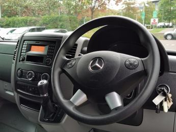 MERCEDES-BENZ SPRINTER 2.1 314 CDi BlueEFFICIENCY Panel Van 5dr Diesel 7G RWD L1 